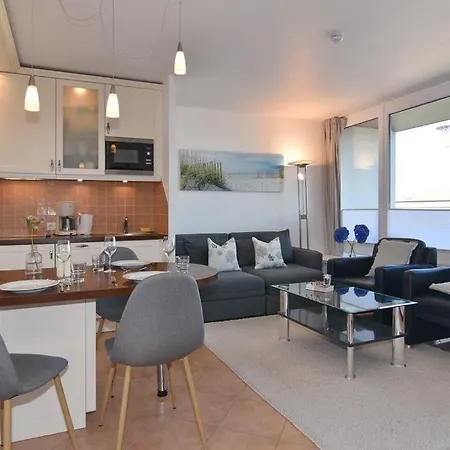 Klaus-groth-strasse 2, Whg 41 42 Apartment *